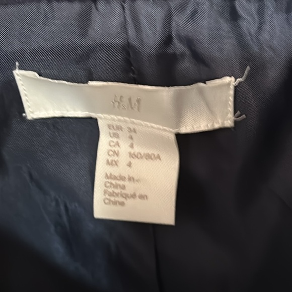 H&M Navy Peacoat NWOT - Picture 3 of 4